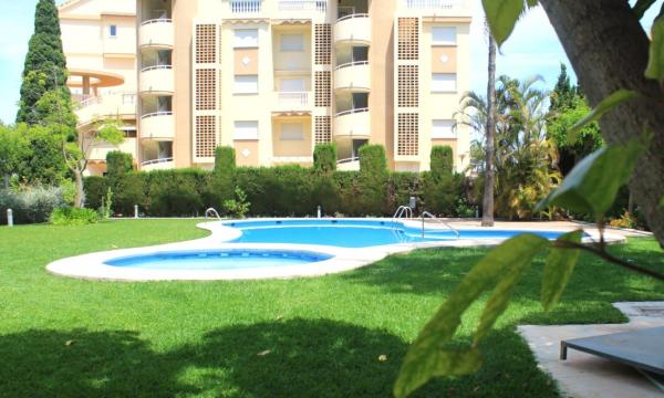 Аттик на продажу в  Ático en Calle Sardina, Les Bassetes-El Marjal, Denia, Дения photo 4