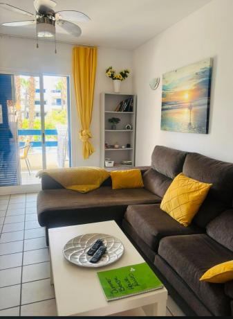 Venta de piso en Piso en Calle Santa Alodia, Horizonte - La Campana, Orihuela, Orihuela
thumbnail 2