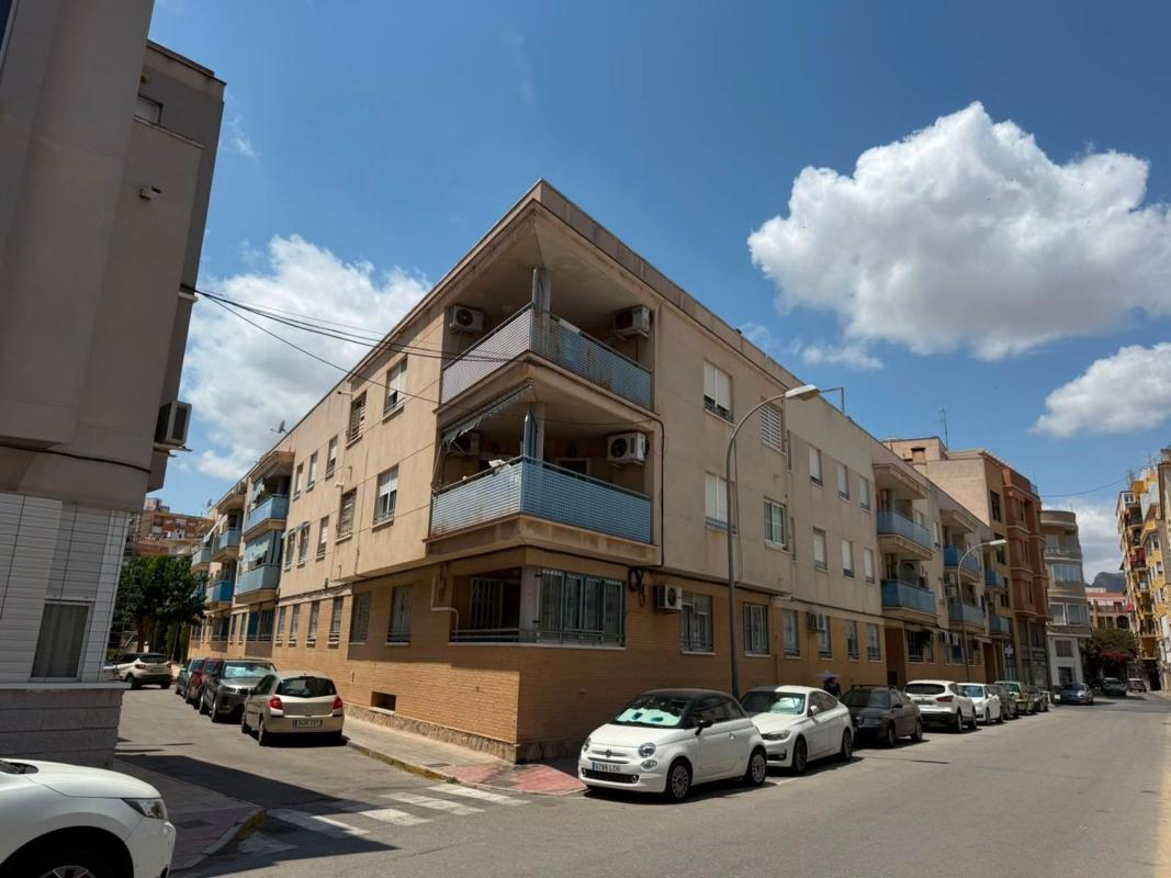 Sprzedaż mieszkania w Piso en Calle Overia, Orihuela Ciudad, Orihuela, Orihuela
photo 1