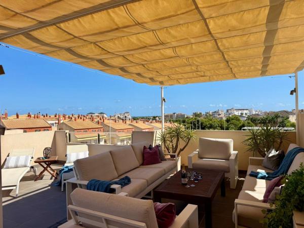 Venta de piso en Piso en Calle Naranjo, La Zenia, Orihuela, Orihuela
photo 1