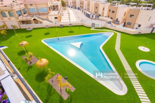 Venta de piso en Piso en Calle Naranjo, La Zenia, Orihuela, Orihuela
thumbnail 3