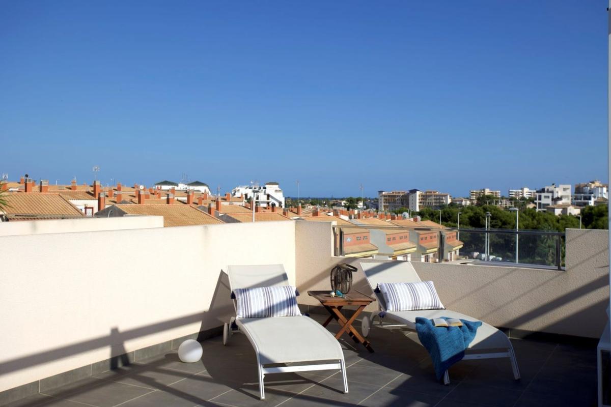 Venta de piso en Piso en Calle Naranjo, La Zenia, Orihuela, Orihuela
photo 5
