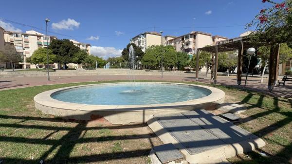 Venta de piso en Piso en Plaza del Doctor Gascuñana Hernando, Virgen del Remedio - Parque lo Morant, Alicante / Alacant, Alicante / Alacant
 photo 4