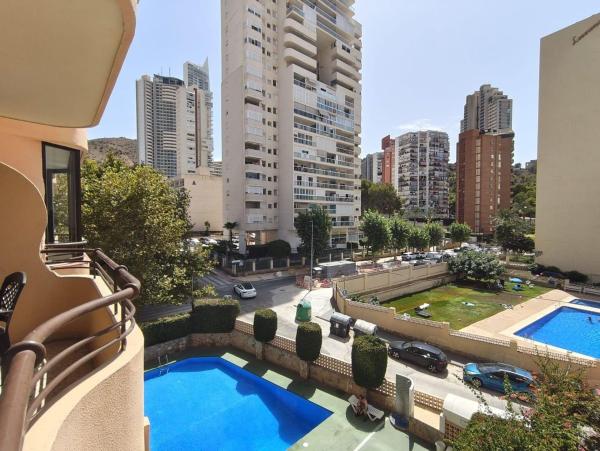 Sprzedaż mieszkania w Piso en Avenida de Montecarlo, Zona Sierra Helada, Benidorm, Benidorm
photo 1