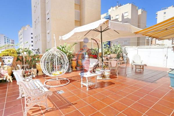 Sprzedaż mieszkania w Piso en Calle Riu Segura, 18, Zona Pueblo, Guardamar del Segura, Guardamar del Segura
 photo 1