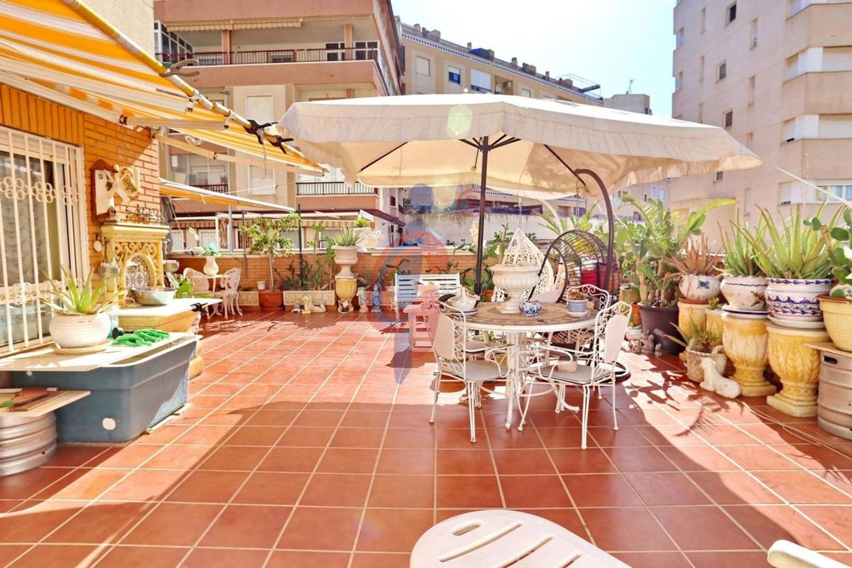 Продажа квартиры на Piso en Calle Riu Segura, 18, Zona Pueblo, Guardamar del Segura, Гуардамар-дель-Сегура
 photo 2