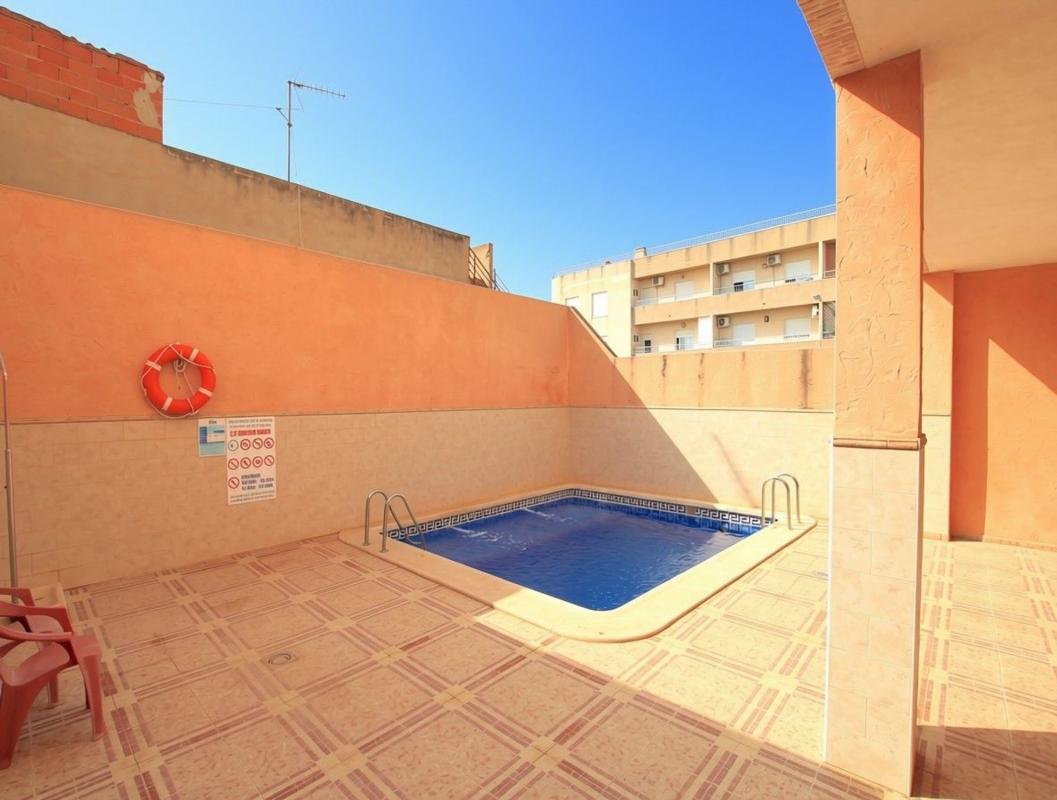 Venta de piso en Piso en Calle Gastón Castelló, Dolores, Dolores
photo 3