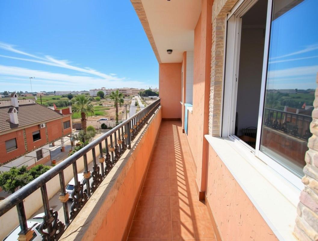 Venta de piso en Piso en Calle Gastón Castelló, Dolores, Dolores
photo 4