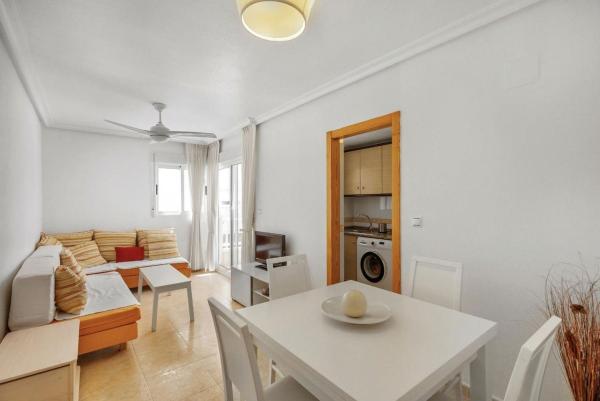 Venta de piso en Piso en Nueva Torrevieja, Torrevieja, Torrevieja
photo 1