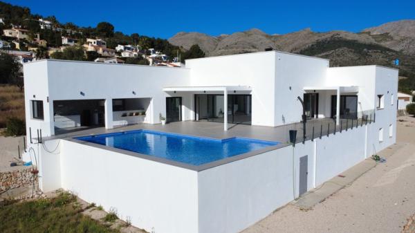 Chalet independiente en venta en Casa o chalet en Orba, Orba
 photo 1