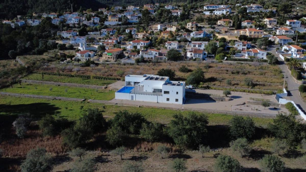 Venta de chalet independiente en Casa o chalet en Orba, Orba
photo 4