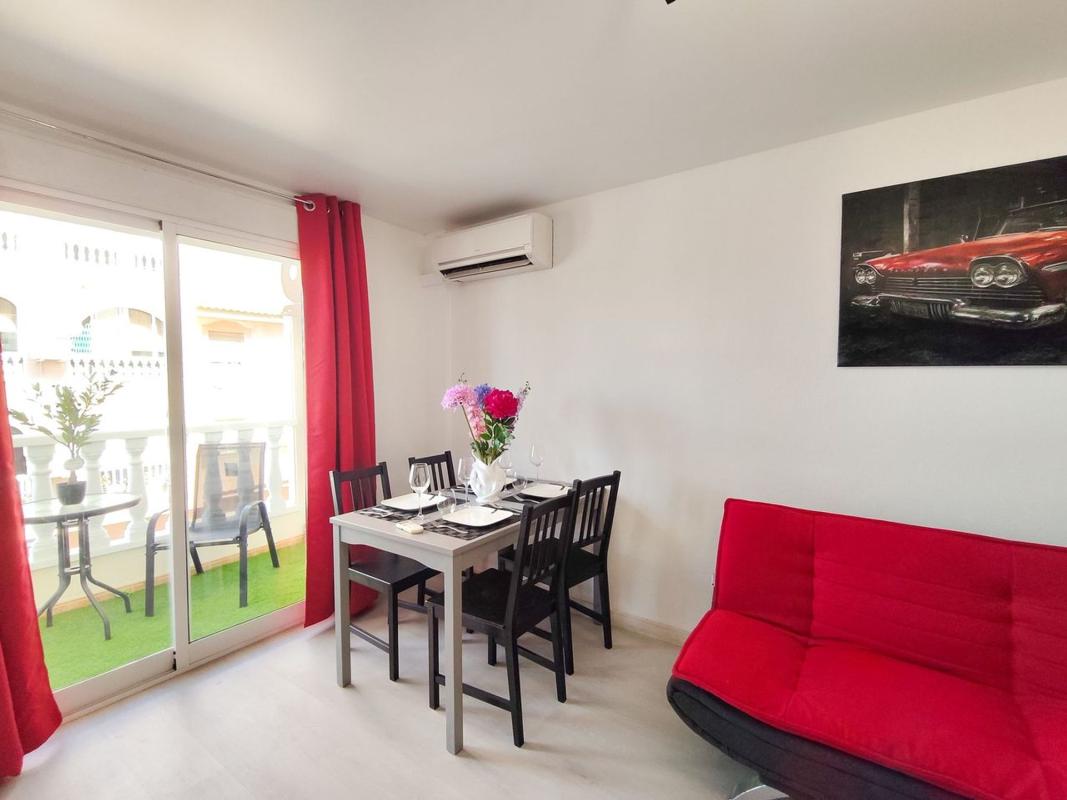 Sale of apartment in Piso en Parque de las Naciones, Torrevieja, Torrevieja
photo 3