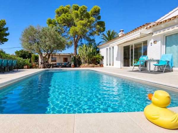 Casa o chalet independiente en Cala Advocat - Baladrar, Benissa thumbnail 3