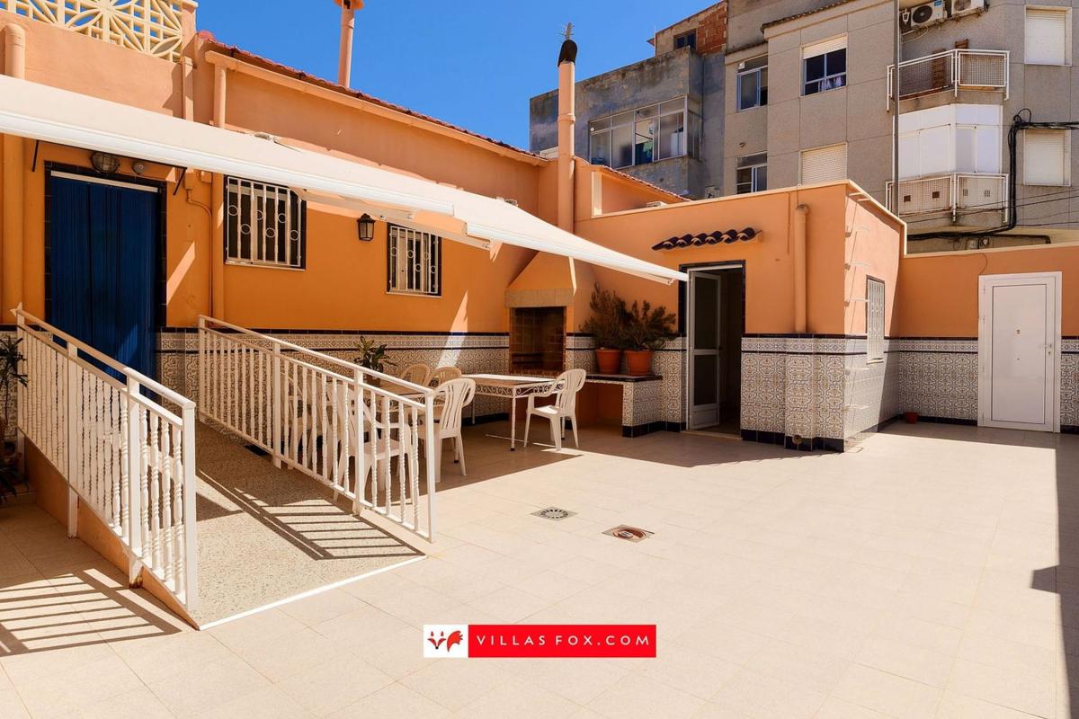 Properties for sale and rent in Spain photo 5