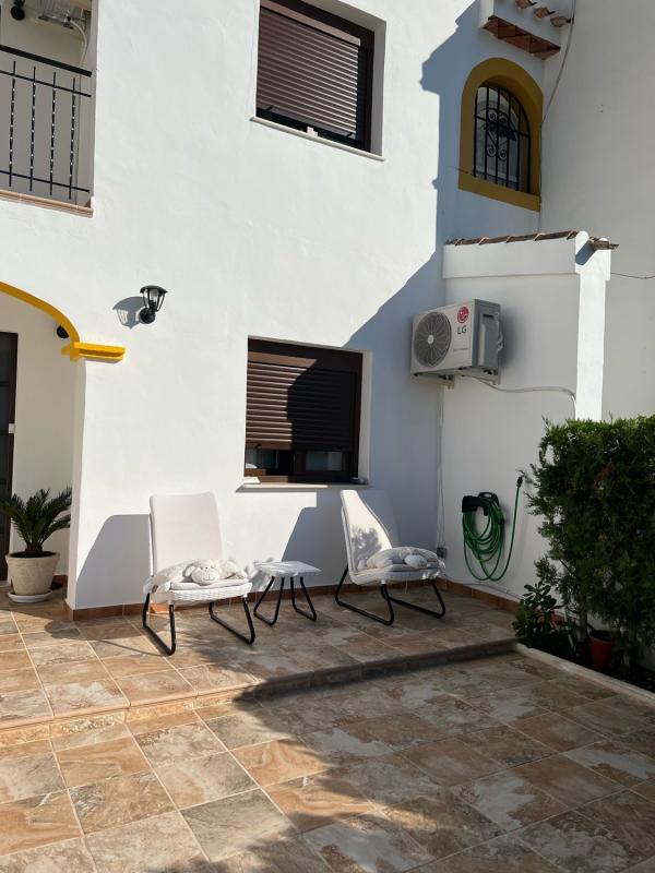 Properties for sale and rent in Spain photo 4