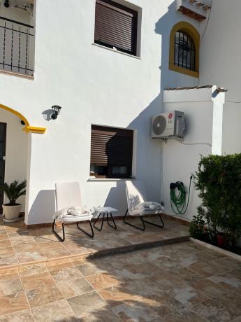 Chalet adosado en Calle Atenea, 3, Torreblanca, Torrevieja photo 4