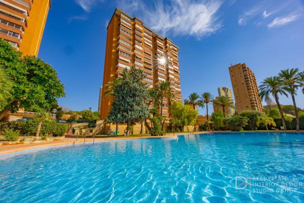 Продажа квартиры на Piso en Avenida de la Vila Joiosa, Playa de Poniente, Benidorm, Бенидорм
photo 1