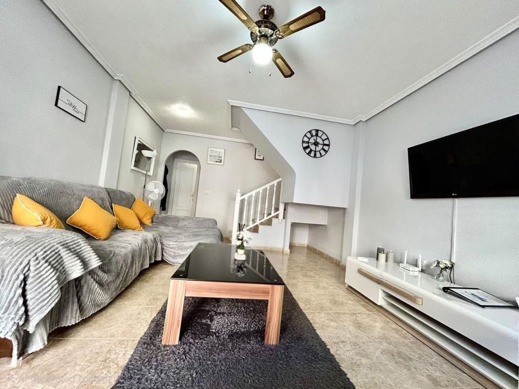 Sale of independent chalet in Casa o chalet en La Zenia, Orihuela, Orihuela
photo 5