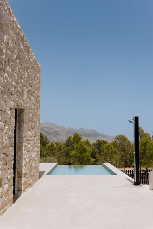 Properties for sale and rent in Spain photo 3