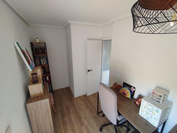 Chalet adosado en Calle París, 102, Urbanizaciones, Guardamar del Segura photo 3