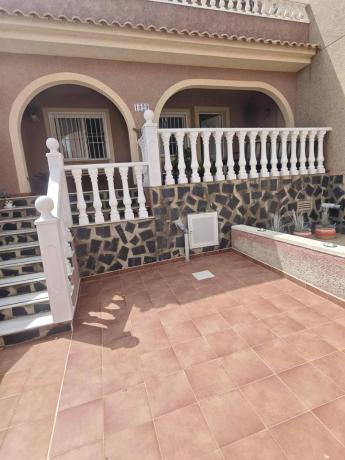 Sale of flat in Piso en Calle Orden Dórico, Monte y Mar, Gran Alacant, Gran Alacant
 photo 1