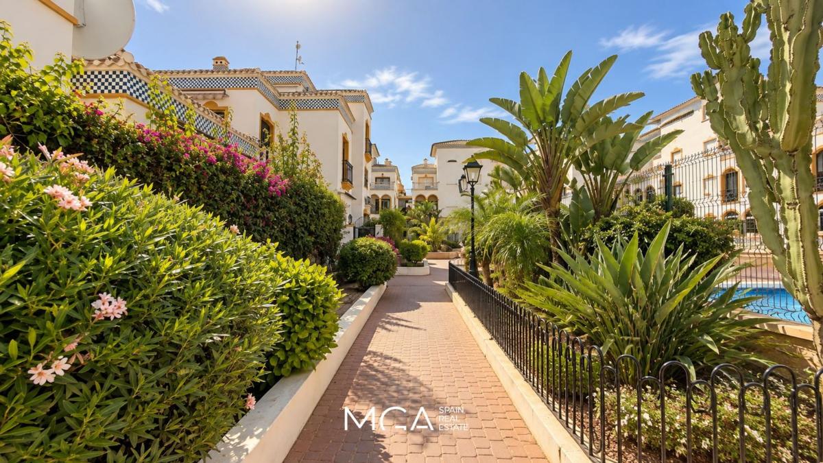 Продажа квартиры на Piso en Calle Mimosas, 5, Cañada del Molino, Torrevieja, Торревьеха
photo 5