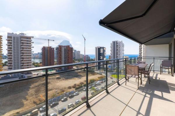 Sale of flat in Piso en Avenida Pais Valencià, Playa Arenal-Bol, Calpe, Calpe
thumbnail 2