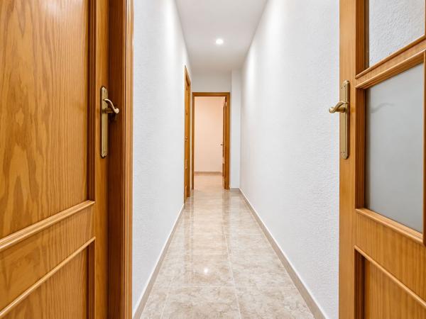 Venta de piso en Piso en Calle Pradilla, 33, Carolinas Altas, Alicante / Alacant, Alicante / Alacant
 photo 3