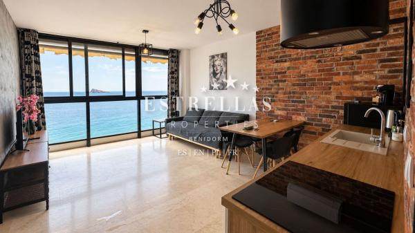 Sale of flat in Piso en Avenida de Madrid, Playa de Levante, Benidorm, Benidorm
 photo 1