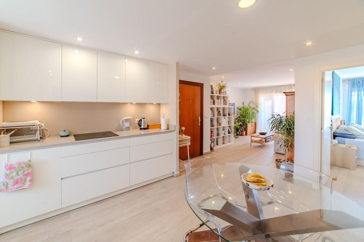 Venta de piso en Piso en Carranque - Haza Cuevas, Málaga, Málaga
photo 1