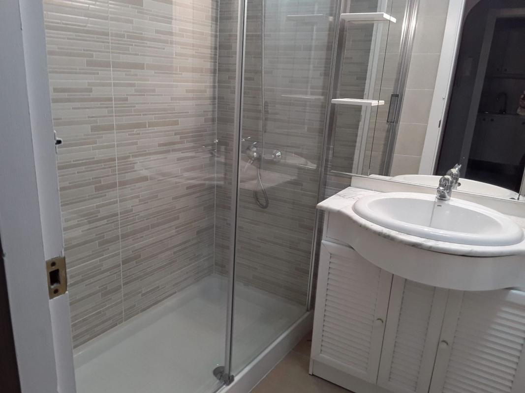 Venta de piso en Piso en Calle Roberto Olid, 2, Arroyo de la Miel, Benalmádena, Benalmádena
photo 1