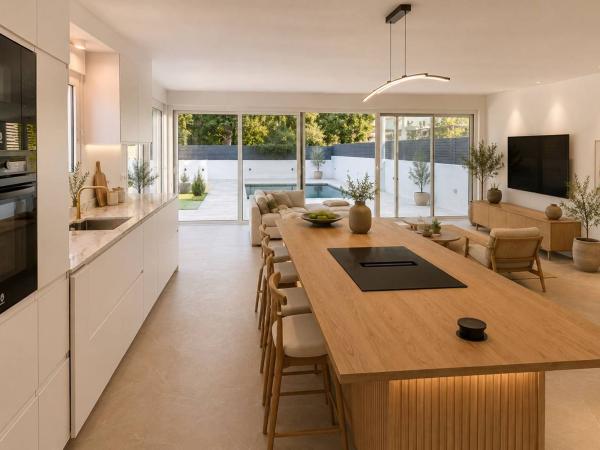 Chalet pareado en Urb. Lomas Bellas, Marbella, 97, Torrecilla-La Cañada, Marbella photo 4