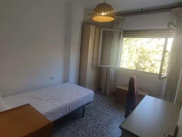 Sprzedaż mieszkania w Piso en Calle Circo, 3, El Ejido, Málaga, Málaga
 photo 2