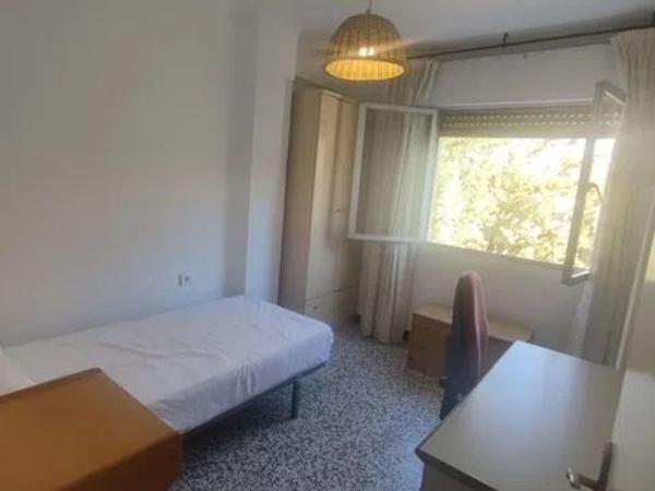 Sprzedaż mieszkania w Piso en Calle Circo, 3, El Ejido, Málaga, Málaga
 photo 3