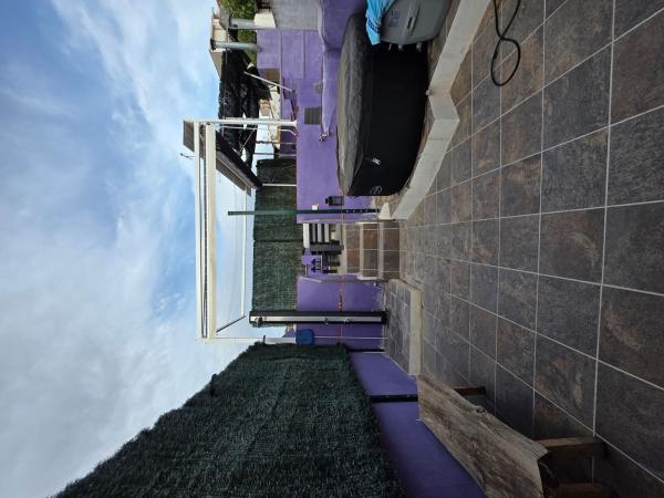 Chalet pareado en Coin photo 1