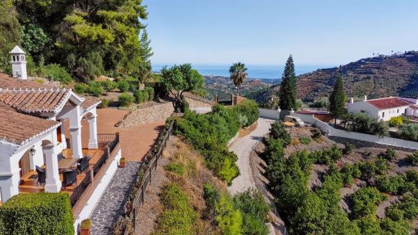 Chalet wolnostojący na sprzedaż w  Casa o chalet en Barranco Fernandez, Frigiliana, Frigiliana photo 4