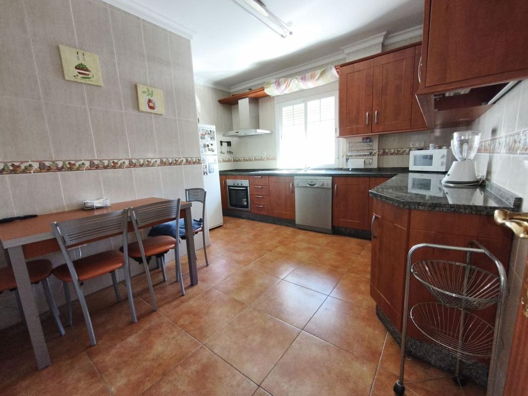 Propiedades en venta y alquiler en España photo 2