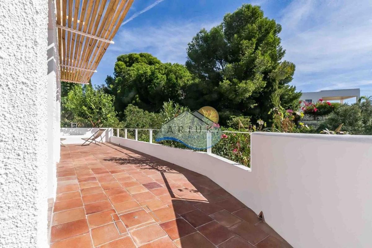 Venta de piso en Piso en Calle Mijardin, El Higuerón - Capellanía, Benalmádena, Benalmádena
 photo 2