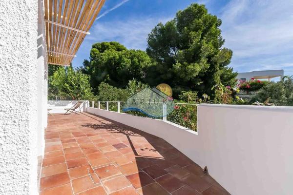 Sprzedaż mieszkania w Piso en Calle Mijardin, El Higuerón - Capellanía, Benalmádena, Benalmádena
thumbnail 2
