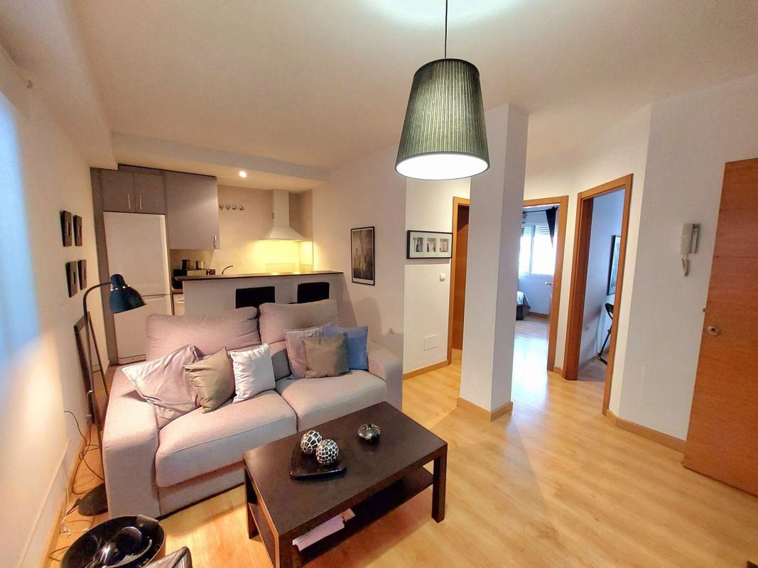 Продажа квартиры на Piso en Calle tomillo, 28, Arroyo de la Miel, Benalmádena, Бенальмадена
photo 1