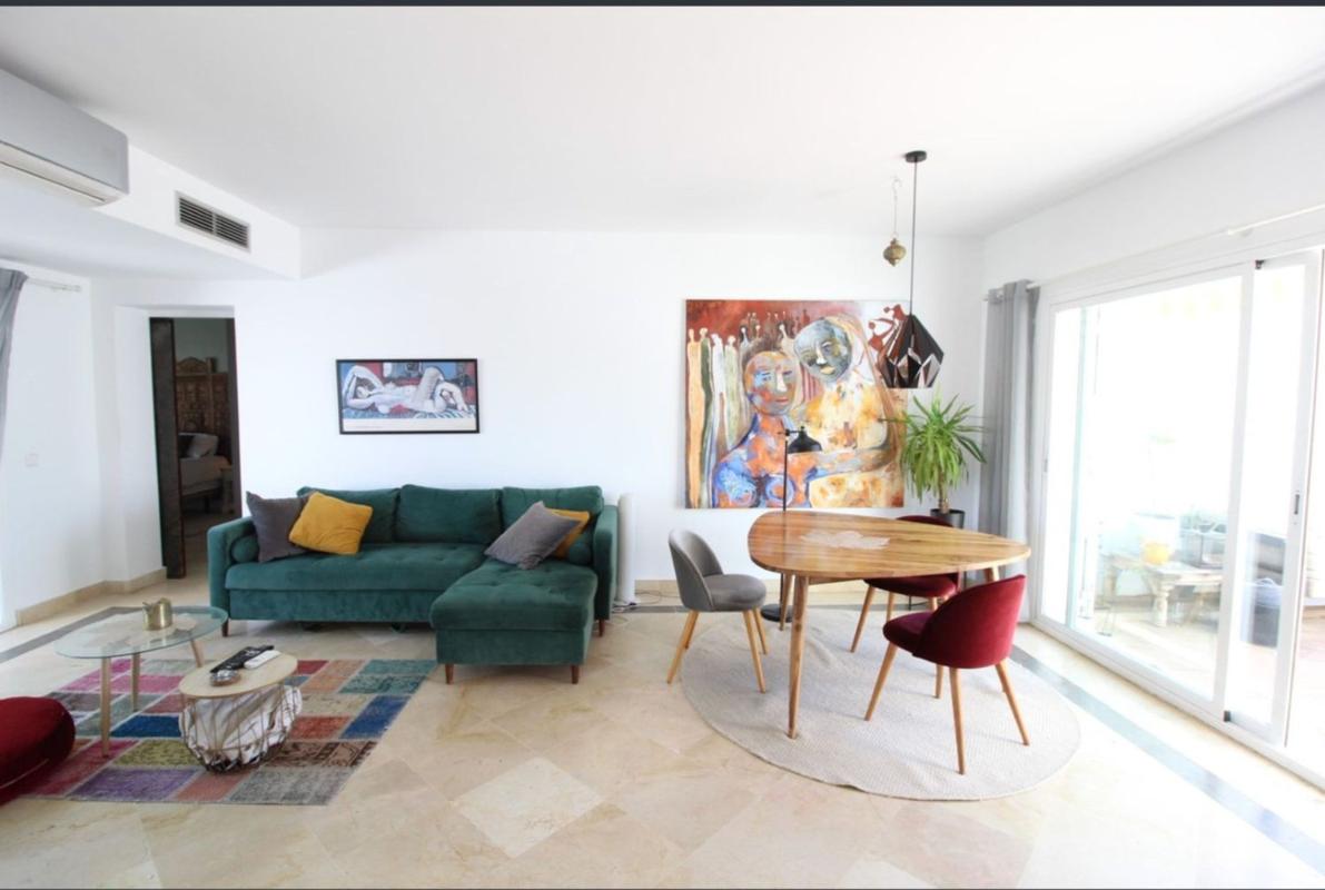 Venta de piso en Piso en Calle de la Lira, 4 C, Atalaya-Isdabe, Estepona, Estepona
photo 3