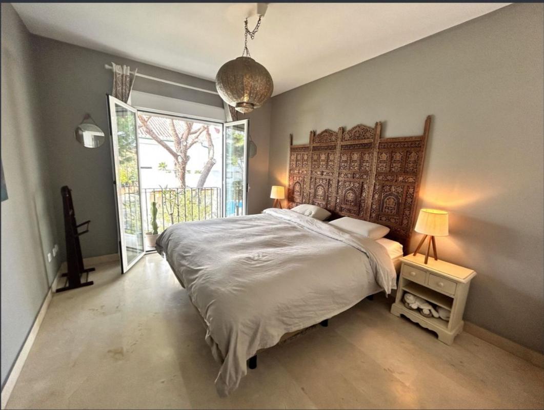 Venta de piso en Piso en Calle de la Lira, 4 C, Atalaya-Isdabe, Estepona, Estepona
photo 5