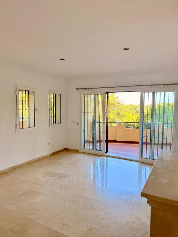 Venta de piso en Piso en Colorado hills, 6, Hacienda Elviria, Marbella, Marbella
photo 2