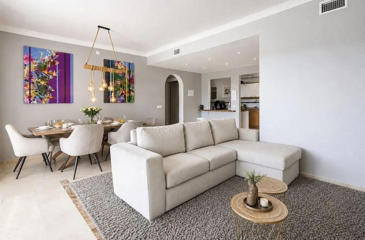 Sale of apartment in Piso en Calle Del Monte, 103, Los Arqueros-Puerto del Almendro, Benahavís, Benahavís
 photo 5