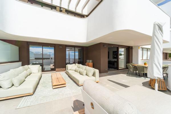 Sale of flat in Piso en Huerta Nueva, Estepona, Estepona
photo 1