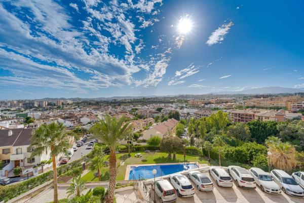 Venta de piso en Piso en Calle Sauce s/n, Torreblanca del Sol, Fuengirola, Fuengirola
thumbnail 3