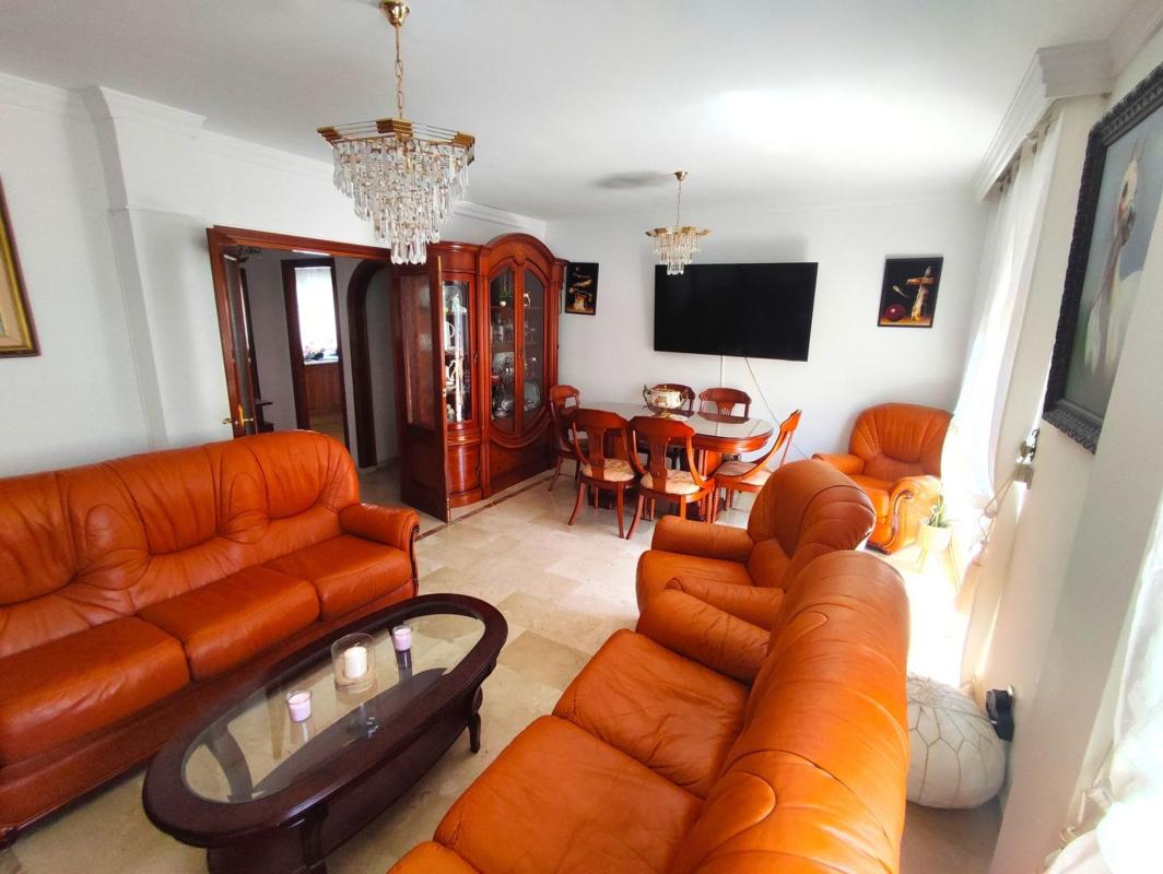 Продажа квартиры на Piso en Calle La Unión, Centro, Mijas, Михас
photo 1