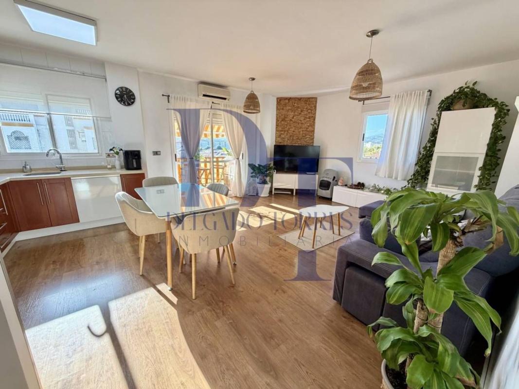 Sprzedaż mieszkania w Piso en Zona Hispanidad - Vivar Téllez, Vélez-Malaga, Vélez-Málaga
photo 2