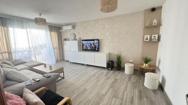 Venta de piso en Piso en El Tejar - Hacienda Bizcochero, Málaga, Málaga
 photo 1