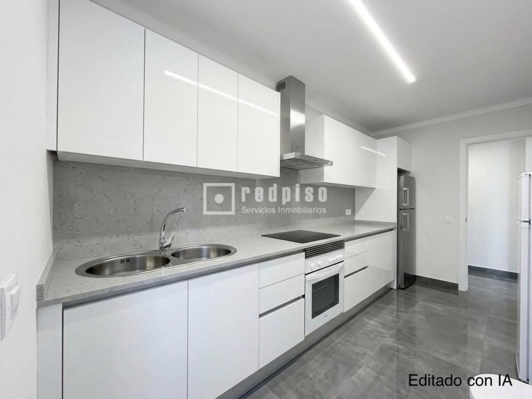 Venta de piso en Piso en Conjunto Calaplaya, La Cala del Moral, Rincón de la Victoria, Rincón de la Victoria
photo 5